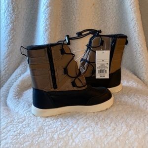 Brand New Boys Winter Boots